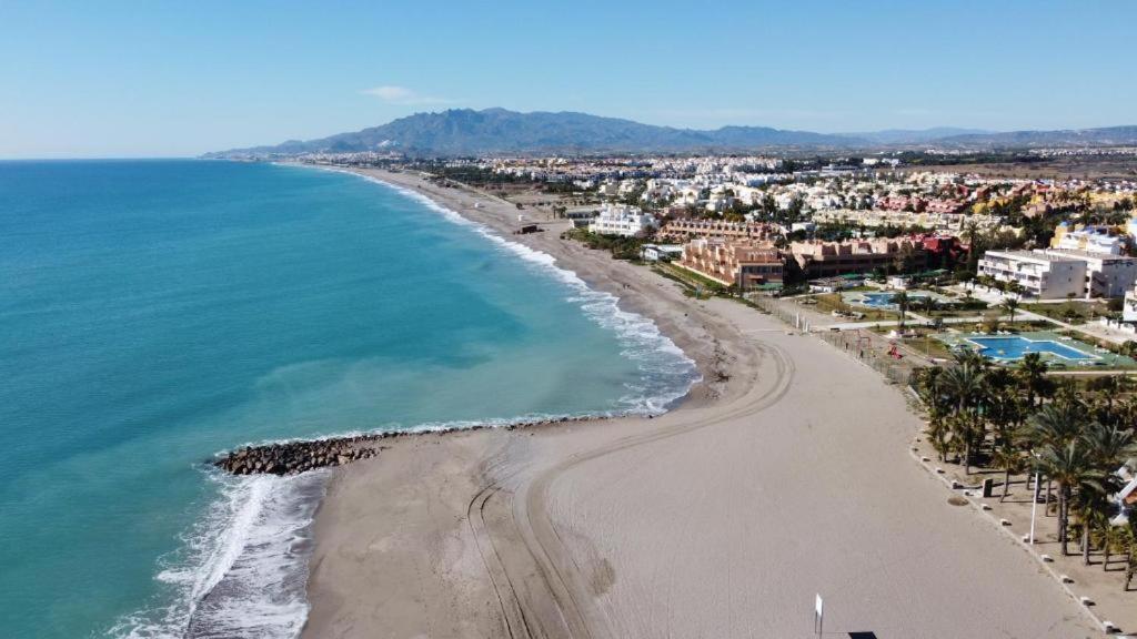 Casa Amy - Zona Naturista Playas de Vera المظهر الخارجي الصورة