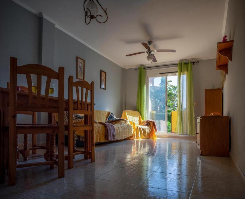 Casa Amy - Zona Naturista Playas de Vera المظهر الخارجي الصورة