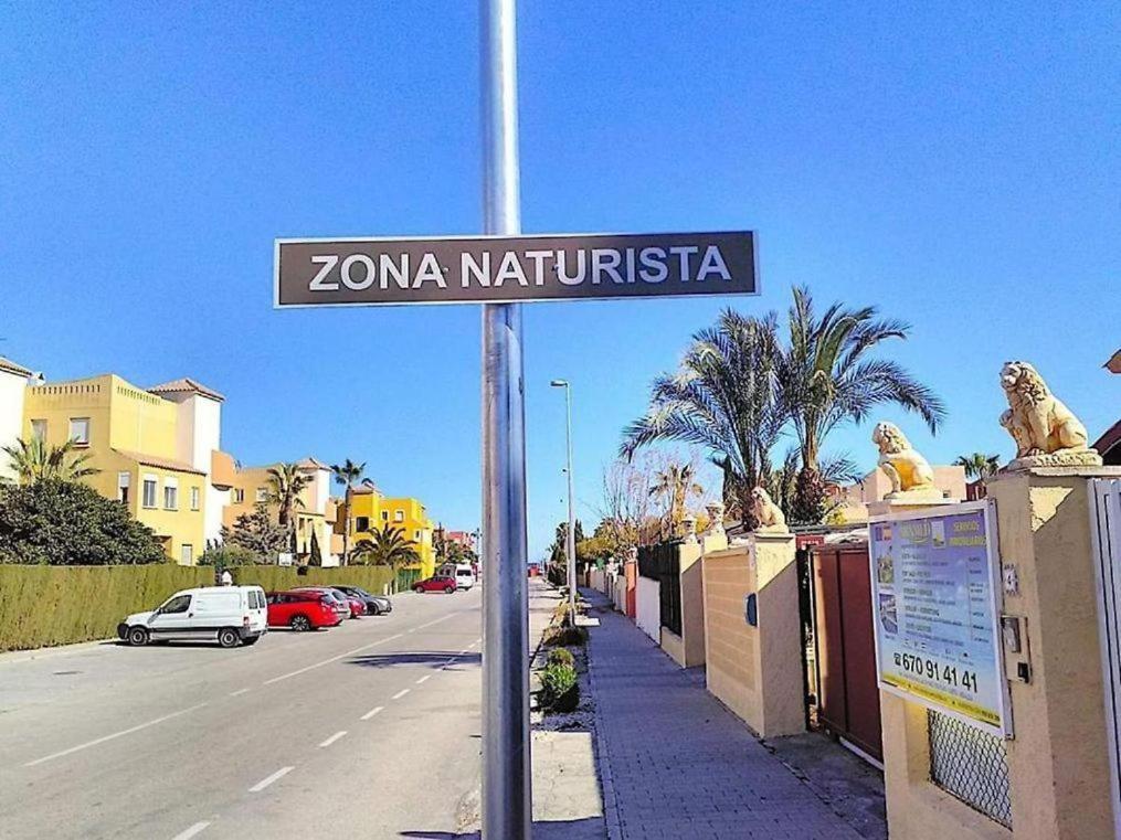 Casa Amy - Zona Naturista Playas de Vera المظهر الخارجي الصورة
